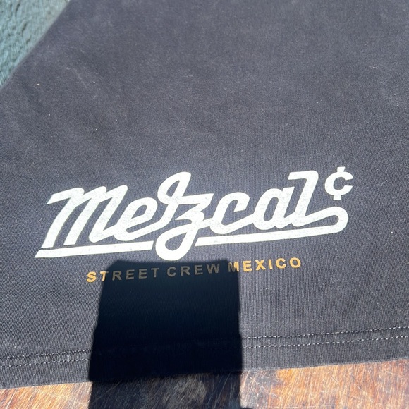 Metzcal Mexican street crew street wear graffiti and lady graphic t-shirt size L - Picture 5 of 7